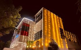 Hotel Tathastu